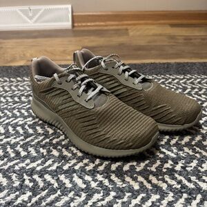 Adidas Alpha Bounce in Olive